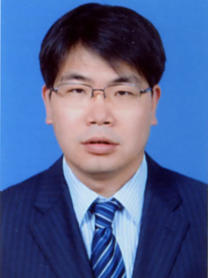Portrait of Jim Song